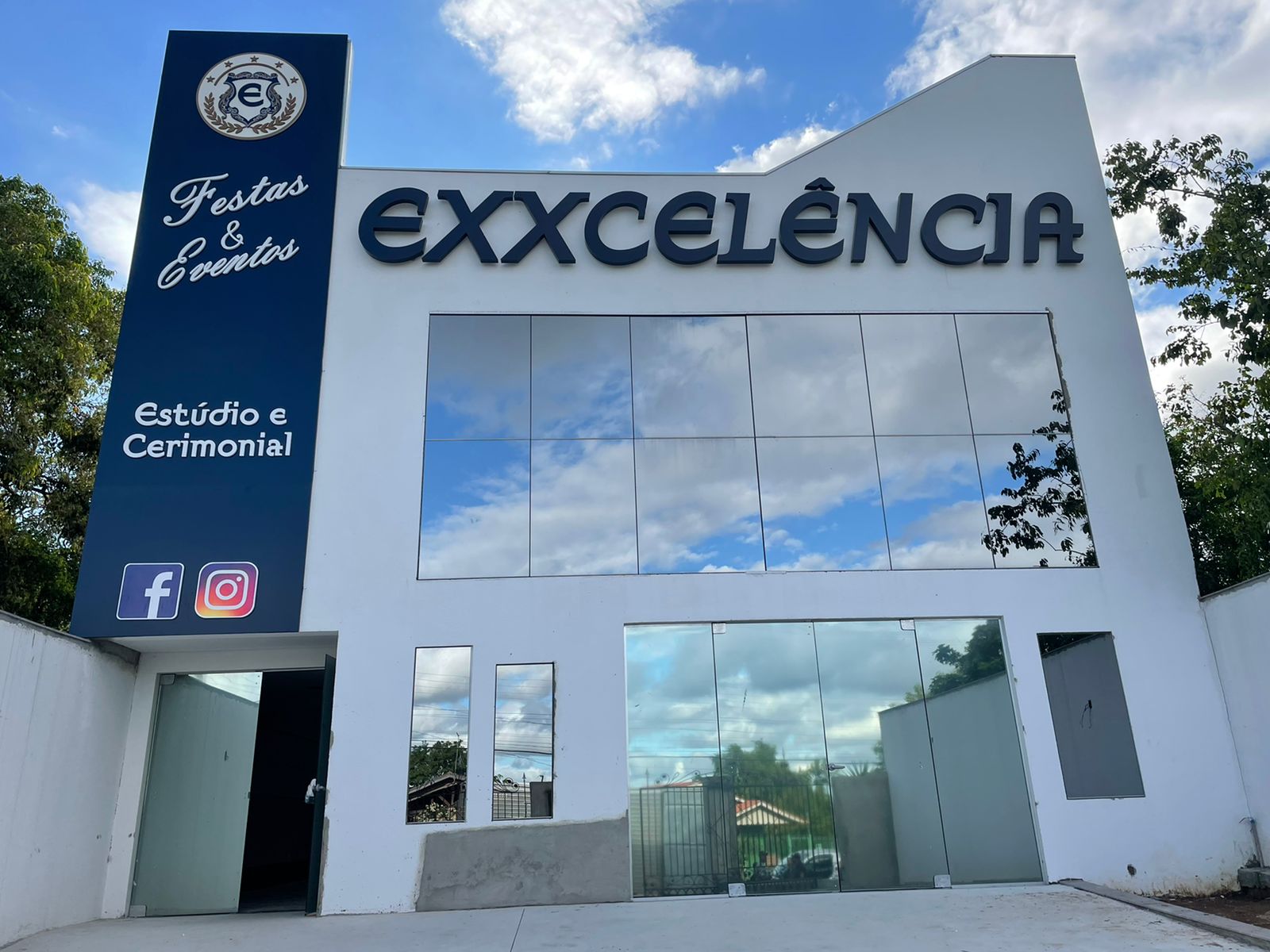 Post Instagram Fachada Exxcelência